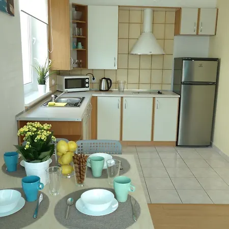 Bernadowska Apartmenty Lu 800m Plaza * 소포트