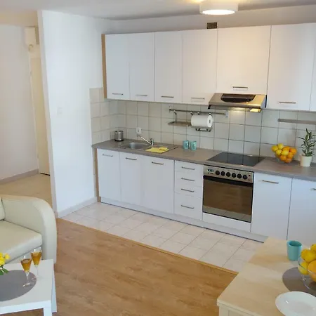 Bernadowska Apartmenty Lu 800m Plaża